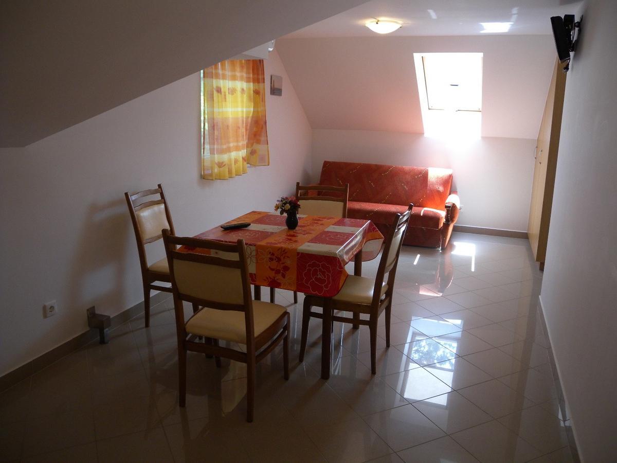Apartment In Siofok/Balaton 19943 Exterior foto